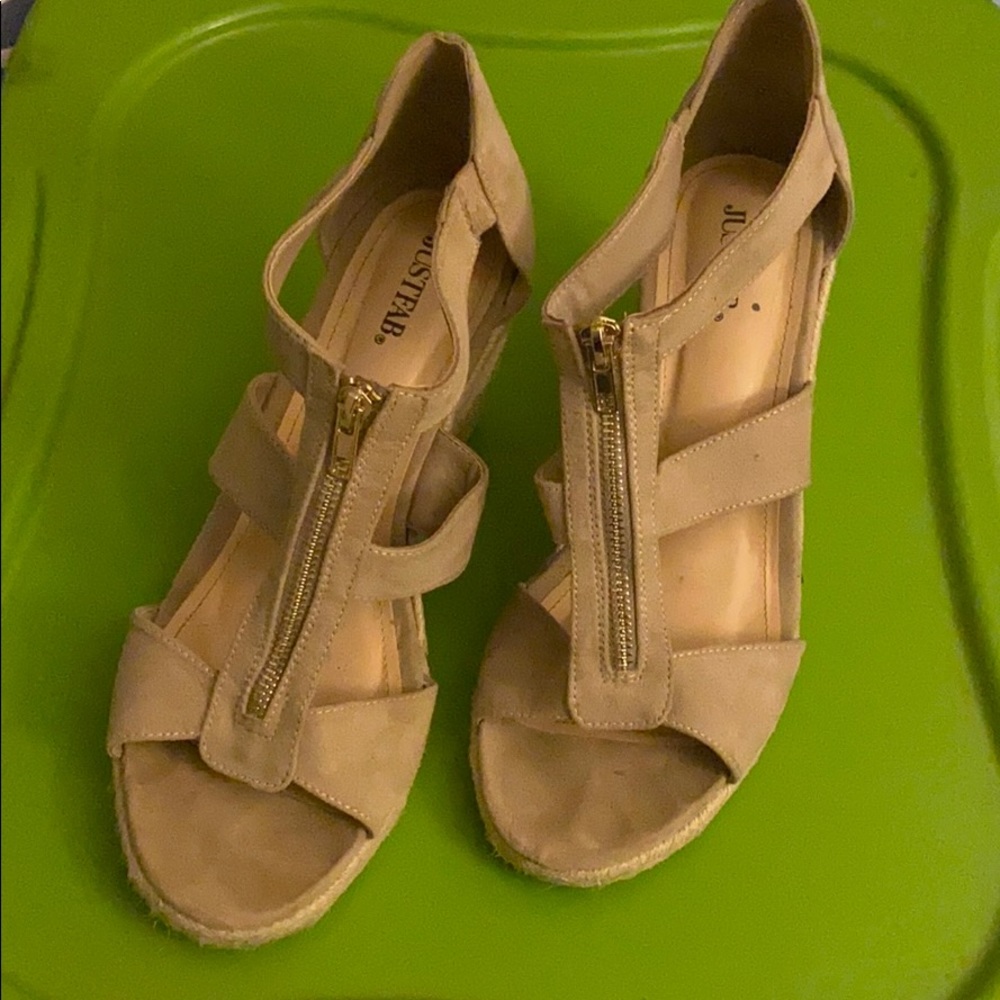 Tan wedge sandals with zipper front